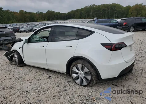 2022 Tesla Model Y from USA, damaged, VIN 7SAYGDEE3NF400365